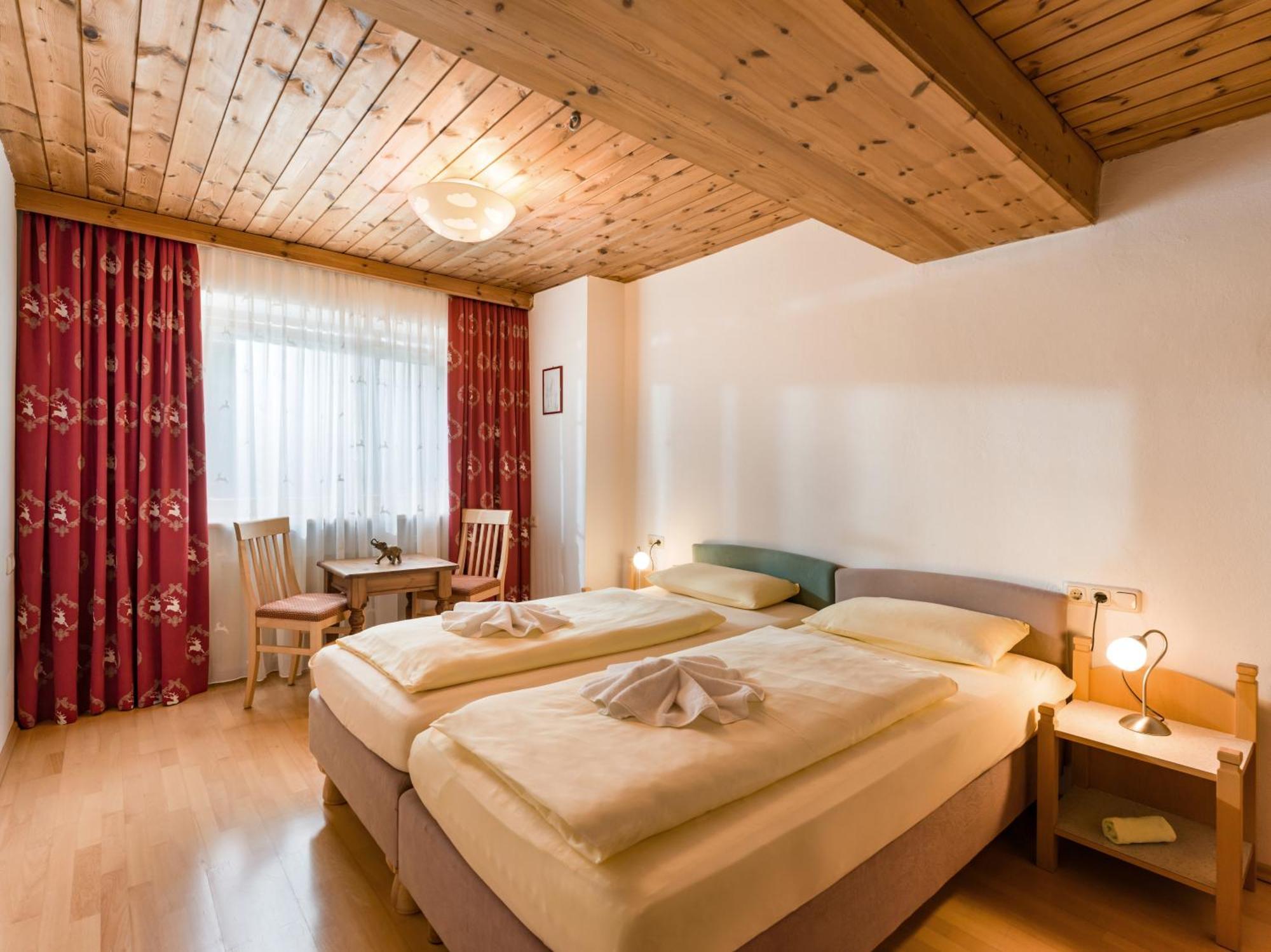 Hotel Feichter سول الغرفة الصورة